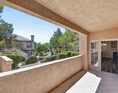 9901 Trailwood Drive - Photo Thumbnail 18