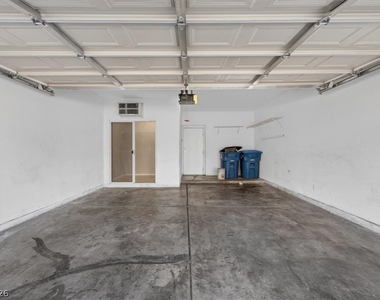 9901 Trailwood Drive - Photo Thumbnail 31