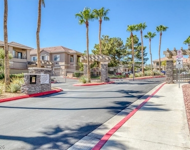9901 Trailwood Drive - Photo Thumbnail 33
