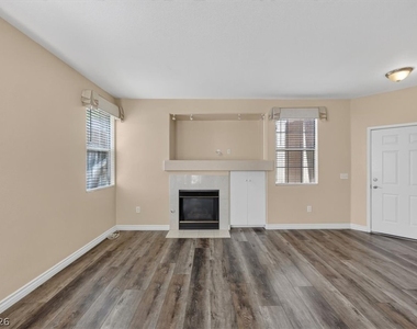 9901 Trailwood Drive - Photo Thumbnail 17