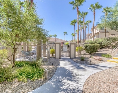 9901 Trailwood Drive - Photo Thumbnail 35