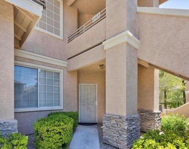 9901 Trailwood Drive - Photo Thumbnail 4