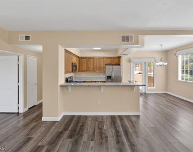 9901 Trailwood Drive - Photo Thumbnail 9