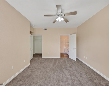 9901 Trailwood Drive - Photo Thumbnail 20