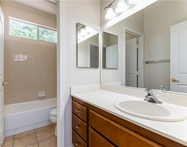 4432 Lobero Avenue - Photo Thumbnail 8