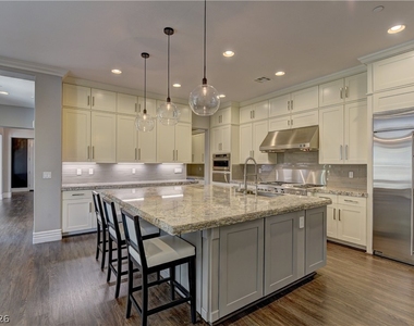 11280 Granite Ridge Drive - Photo Thumbnail 10