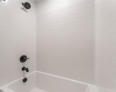 3192 Vittoria Avenue - Photo Thumbnail 18