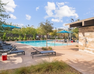 3192 Vittoria Avenue - Photo Thumbnail 22