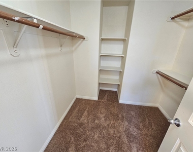 8639 Horizon Wind Avenue - Photo Thumbnail 25