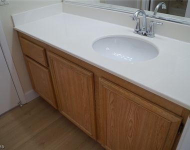 7216 Ophelia Court - Photo Thumbnail 11