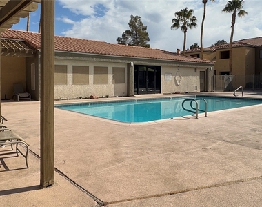 3151 Soaring Gulls Drive - Photo Thumbnail 12