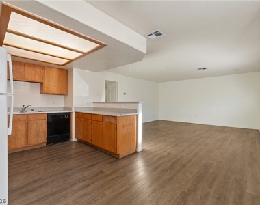 2200 Benmore Street - Photo Thumbnail 8