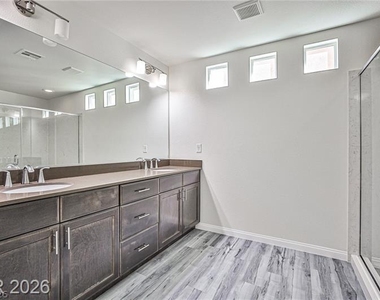 6532 Foley Estate Avenue - Photo Thumbnail 5