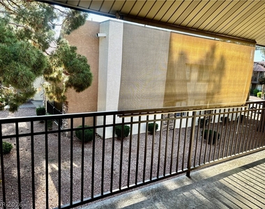 5044 River Glen Drive - Photo Thumbnail 18