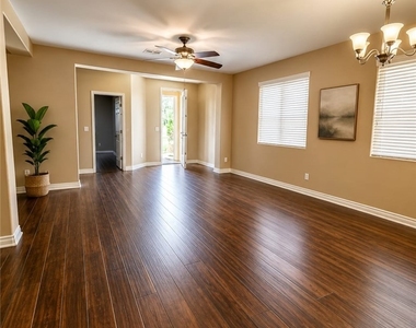 2113 Forest Mist Avenue - Photo Thumbnail 17
