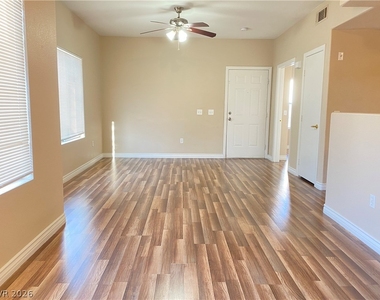 3400 Cabana Drive - Photo Thumbnail 3