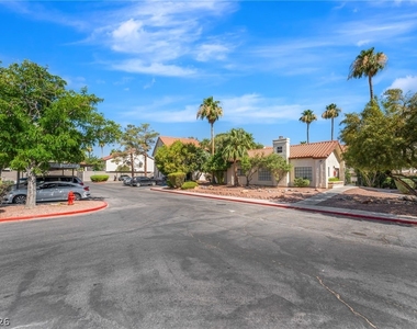 3602 Gaylord Drive - Photo Thumbnail 2