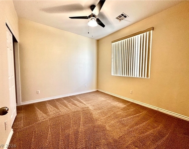 8137 Aurora Mist Street - Photo Thumbnail 18