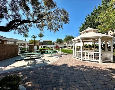 8137 Aurora Mist Street - Photo Thumbnail 20