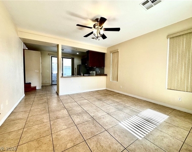 8137 Aurora Mist Street - Photo Thumbnail 3