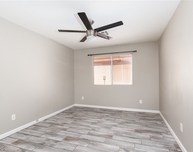 4912 Peaceful Pond Avenue - Photo Thumbnail 22