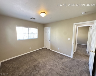 637 Lucky Pine Street - Photo Thumbnail 29