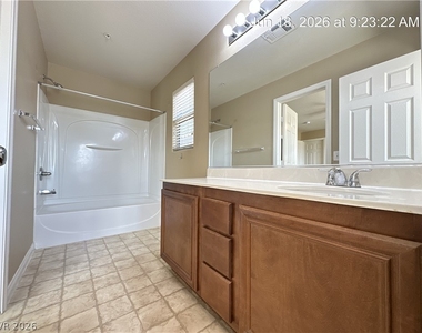 637 Lucky Pine Street - Photo Thumbnail 22