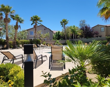 637 Lucky Pine Street - Photo Thumbnail 44