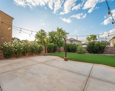 220 Via Mezza Luna Court - Photo Thumbnail 41