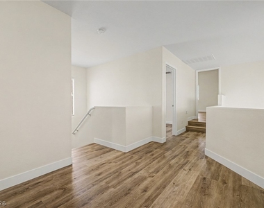 7804 Amulet Street - Photo Thumbnail 18