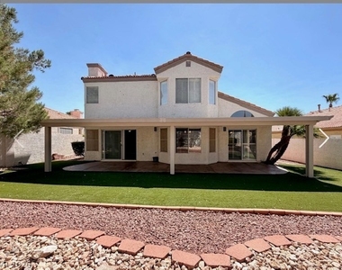 3317 Royal Glen Court - Photo Thumbnail 40