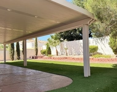 3317 Royal Glen Court - Photo Thumbnail 38