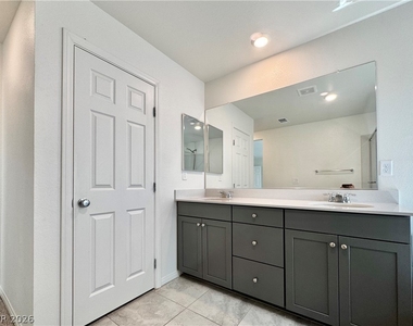 4258 Tarim Street - Photo Thumbnail 42