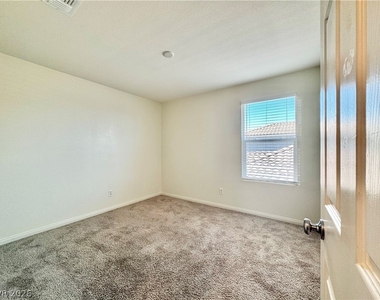 4258 Tarim Street - Photo Thumbnail 56