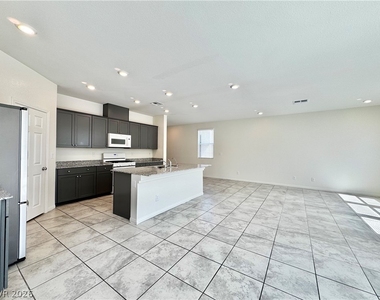 4258 Tarim Street - Photo Thumbnail 26