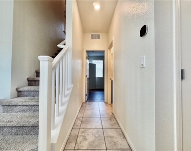 4258 Tarim Street - Photo Thumbnail 7