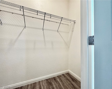 4258 Tarim Street - Photo Thumbnail 13