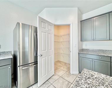 4258 Tarim Street - Photo Thumbnail 18