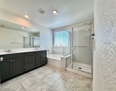 4258 Tarim Street - Photo Thumbnail 40