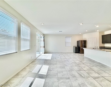 4258 Tarim Street - Photo Thumbnail 25