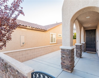 1041 Chestnut Chase Street - Photo Thumbnail 20