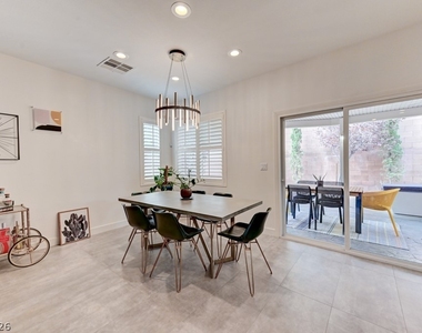1041 Chestnut Chase Street - Photo Thumbnail 10