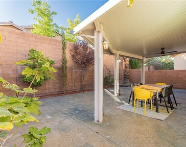 1041 Chestnut Chase Street - Photo Thumbnail 25