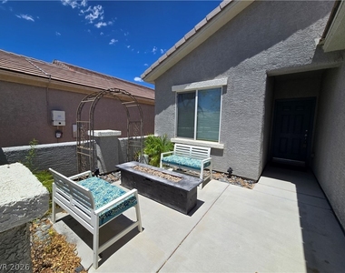 2774 Alnwick Court - Photo Thumbnail 1