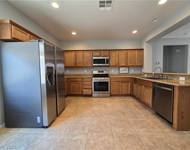 2774 Alnwick Court - Photo Thumbnail 9