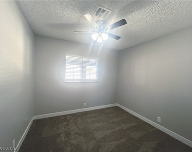 3801 Valley Forge Avenue - Photo Thumbnail 24