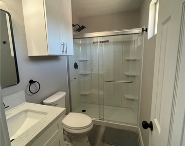 3801 Valley Forge Avenue - Photo Thumbnail 19