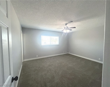3801 Valley Forge Avenue - Photo Thumbnail 25