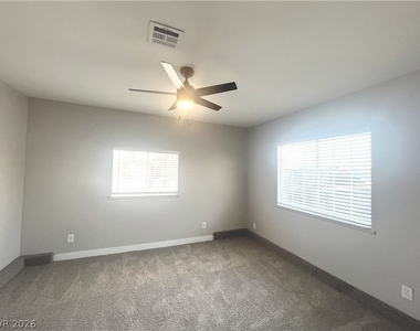 3801 Valley Forge Avenue - Photo Thumbnail 32