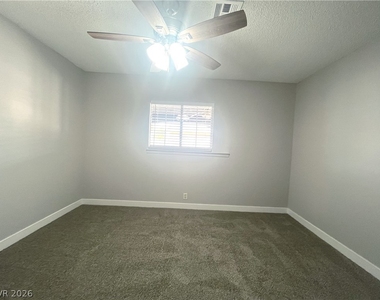 3801 Valley Forge Avenue - Photo Thumbnail 23